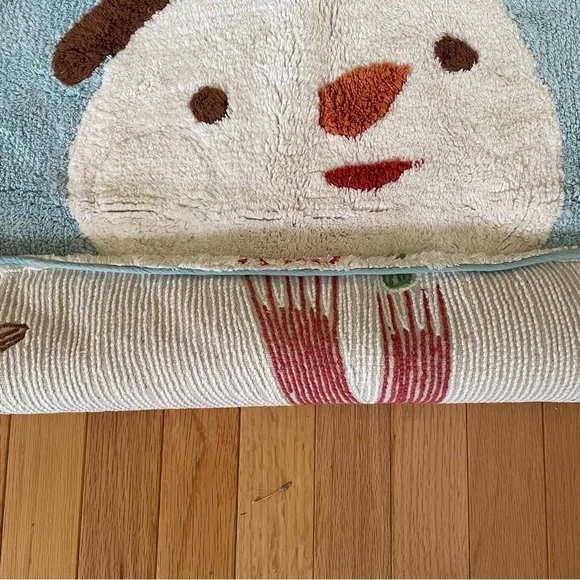 Christmas/Winter Snowman Bath Rug - Picture 6 of 6